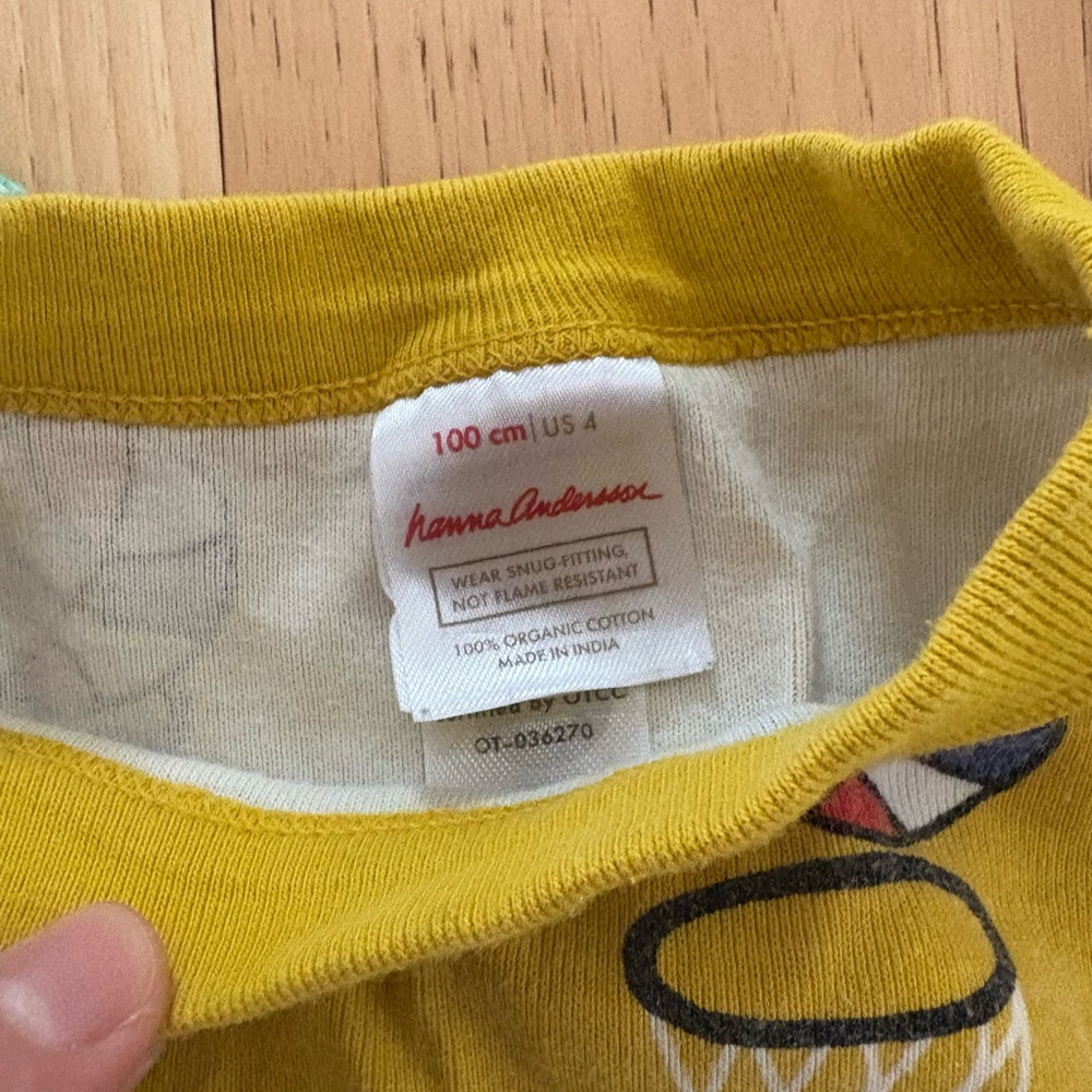 Hanna Andersson short pajamas set - Picture 2 of 3